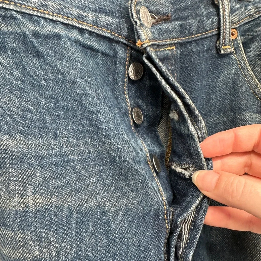 Levi's 501 Jeans Mens W38 L33‎ Button Fly Blue Denim Straight Leg